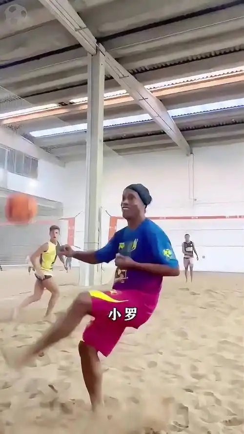 他不但成功