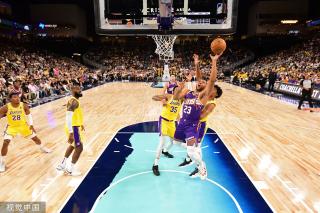 在他的带动 在他的带动